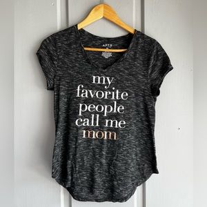 💜5/$25 “My Favorite People Call Me Mom” Tee